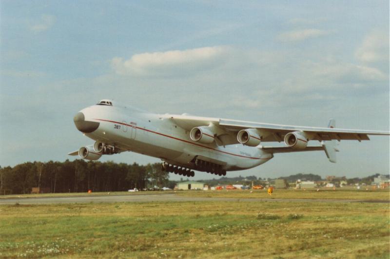 an-225