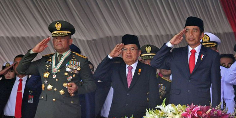 Photo of Momen 5 Oktober dan Elektabilitas Presiden Jokowi
