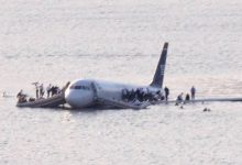 Photo of Kabar mutakhir dari penyelidikan US airways yang mendarat di air .