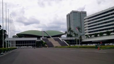 Photo of Berita Duka Dari Senayan