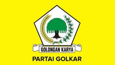 Photo of Golkar Dipersimpangan Jalan.