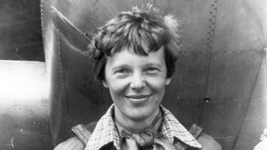 Photo of Amelia Earhart