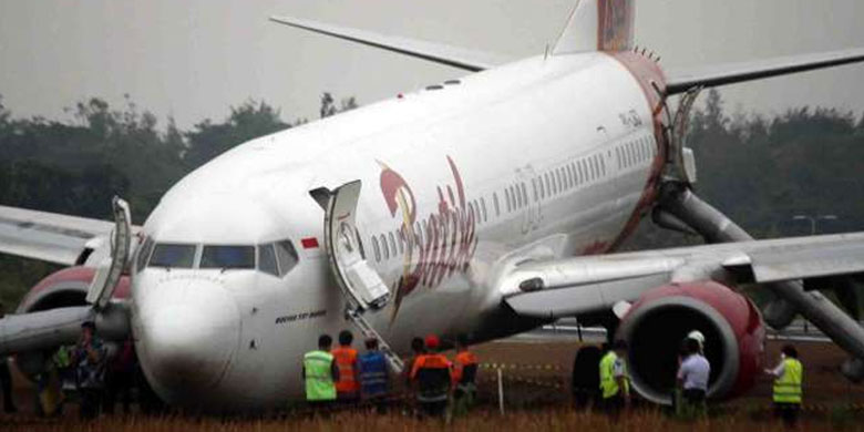 Photo of Apa sebab Pesawat Batik Air gelosor di Jogyakarta ?