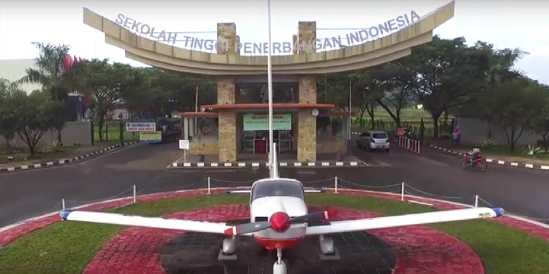 Photo of Akademi Penerbangan Indonesia , sekolah Pilot yang Hebat